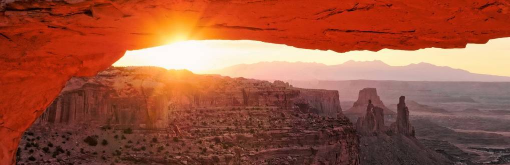 Lever de soleil sur d�sert am�ricain